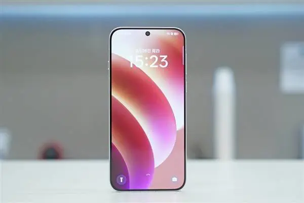 OPPO Find X8标配磁吸生态，苹果设备也能兼容？